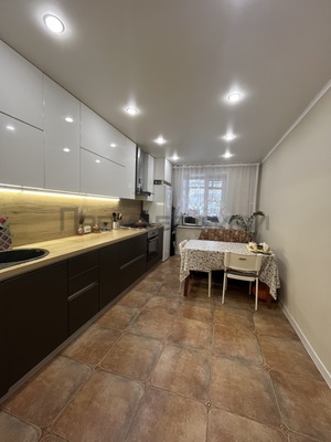 Купить 3-комнатную квартиру